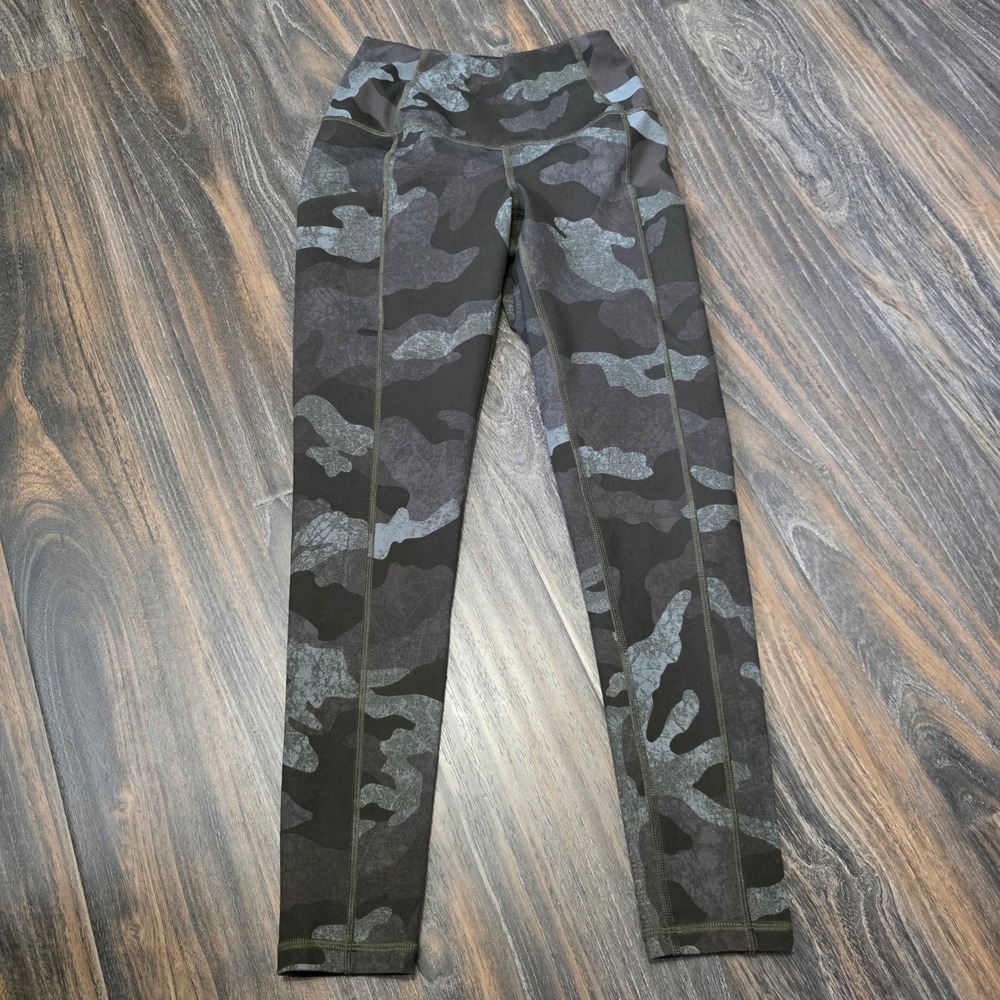 The North Face Womens Camo High Rise Active Leggings Grey Small NF0A492G